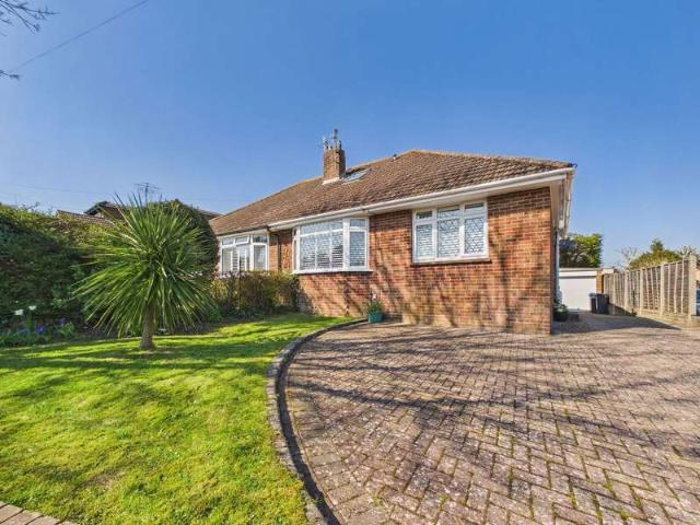 Cottage for sale in Worthing, West Sussex