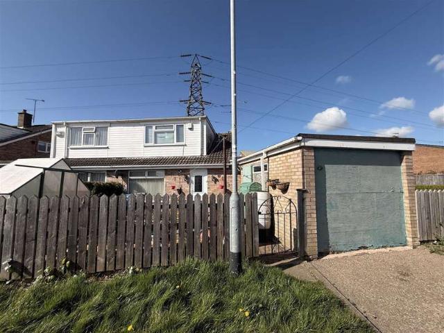 Farm for sale in Bransholme, Hull