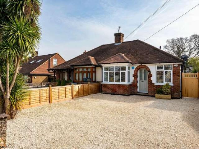Farm for sale in Pachesham Park, Surrey