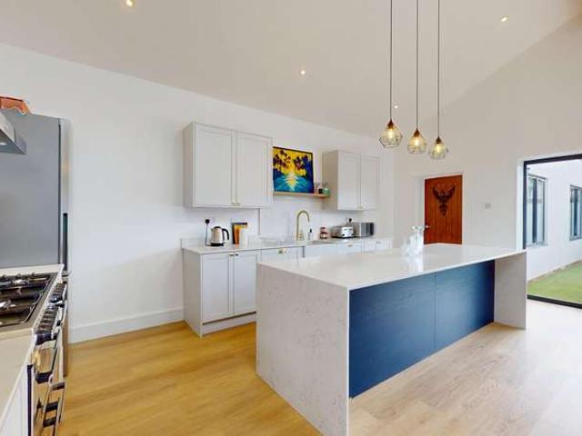 Farm for sale in Falcon Lodge, Wales