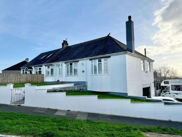 Farm for sale in Barne Barton, Mount Wise