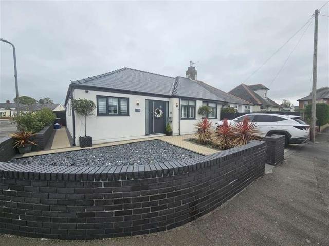 Farm for sale in Falcon Lodge, Wales