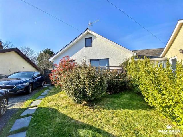 Farm for sale in Saundersfoot, Wales