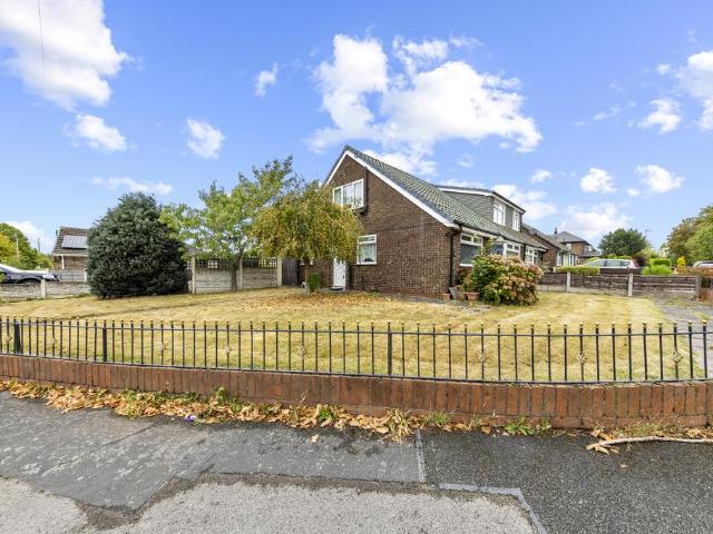 Bungalow for sale in Woolston, Warrington