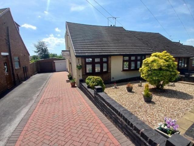 Bungalow for sale in Hartshill CP, Gun Hill