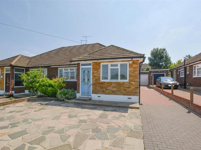 Bungalow for sale in Brook Street, Navestock Side