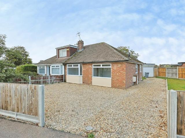 Bungalow for sale in Sprowston, Broadland