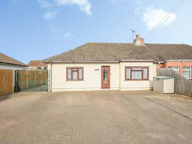 Bungalow for sale in Dale Hill, Essex