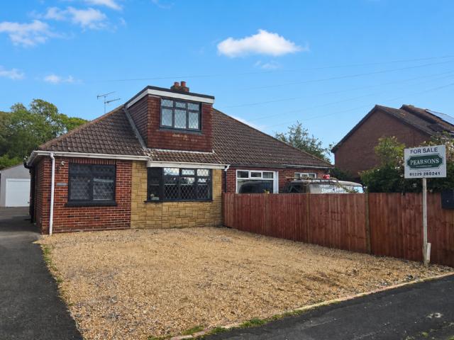 Bungalow for sale in Hill Park, Fareham
