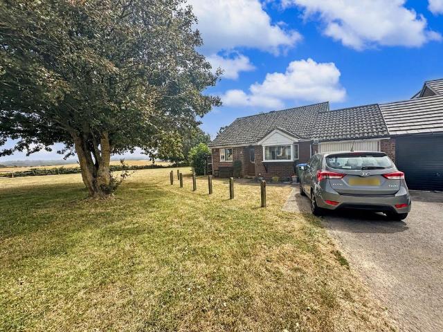 Bungalow for sale in Peacehaven, Iford