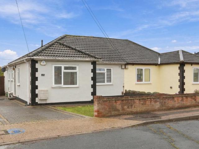 Bungalow for sale in Benfleet, Castle Point