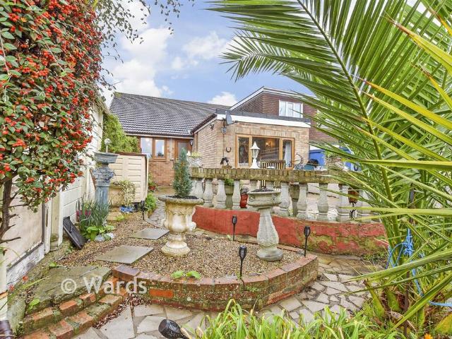 Bungalow for sale in The Bridge, Kent