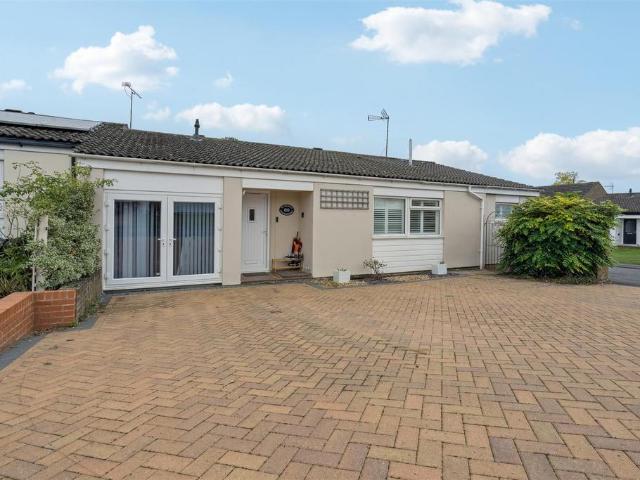 Bungalow for sale in Olney