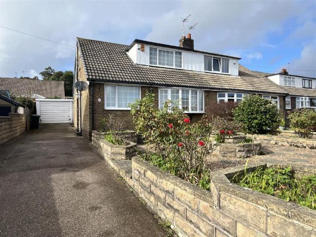 Bungalow for sale in Lower Wyke, West Yorkshire
