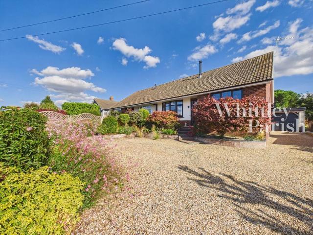 Bungalow for sale in Wymondham, South Norfolk