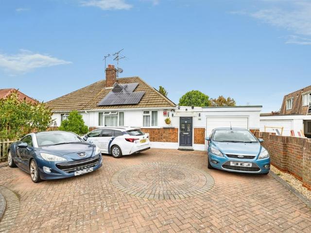 Bungalow for sale in Bushey, Hertfordshire