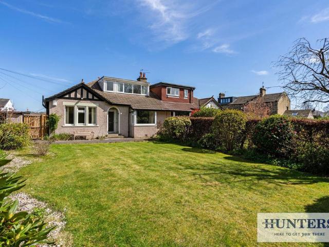 Bungalow for sale in Tranmere Park, Guiseley