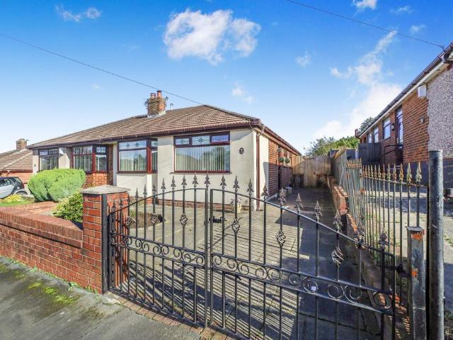 Bungalow for sale in Rose Hill, Wigan