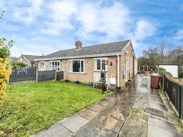 Bungalow for sale in Wrangbrook, West Yorkshire