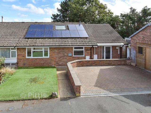 Bungalow for sale in Wootton Bridge, Isle of Wight
