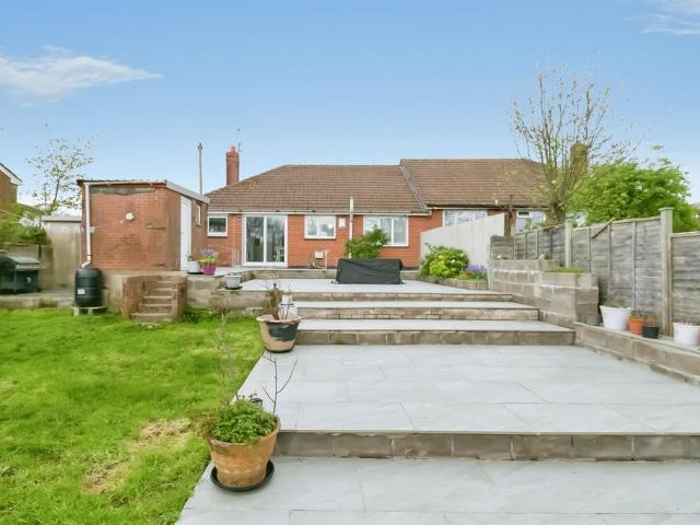 Bungalow for sale in Gibbonsdown, Barry