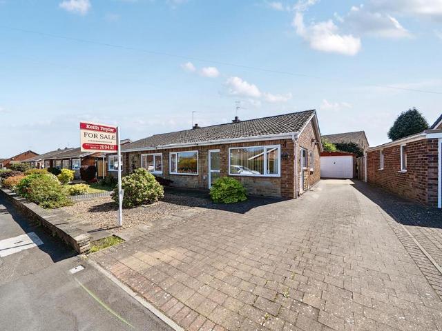 Bungalow for sale in Brayton, Selby