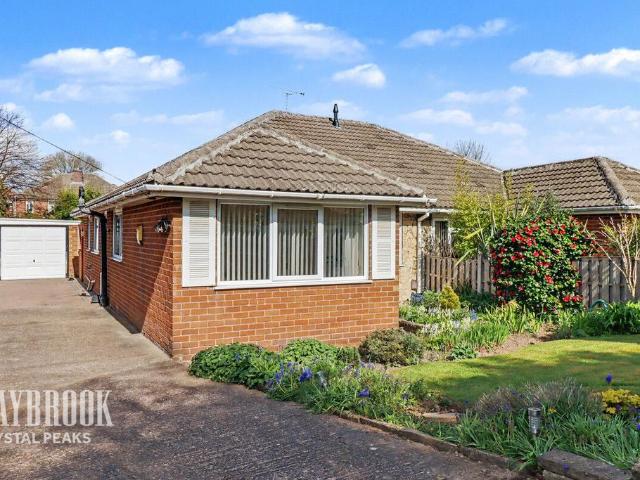 Bungalow for sale in Aston cum Aughton, Aston