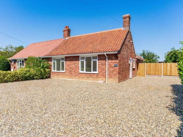 Bungalow for sale in Burgh St Peter, Norfolk