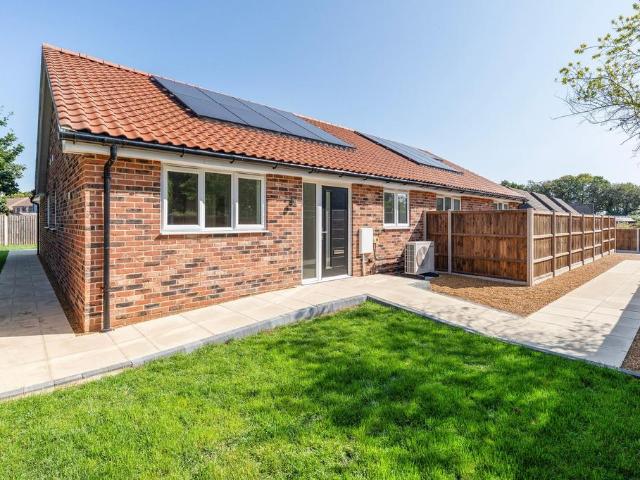 Bungalow for sale in Crostwick, Norfolk