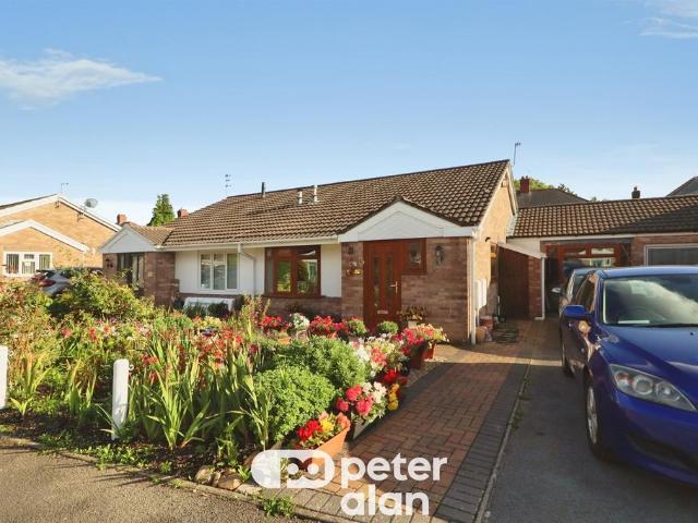 Bungalow for sale in Falcon Lodge, Wales