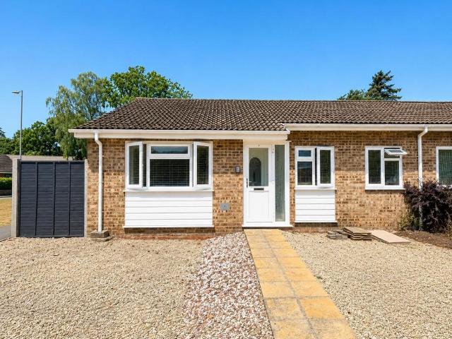 Bungalow for sale in Chedburgh, Suffolk