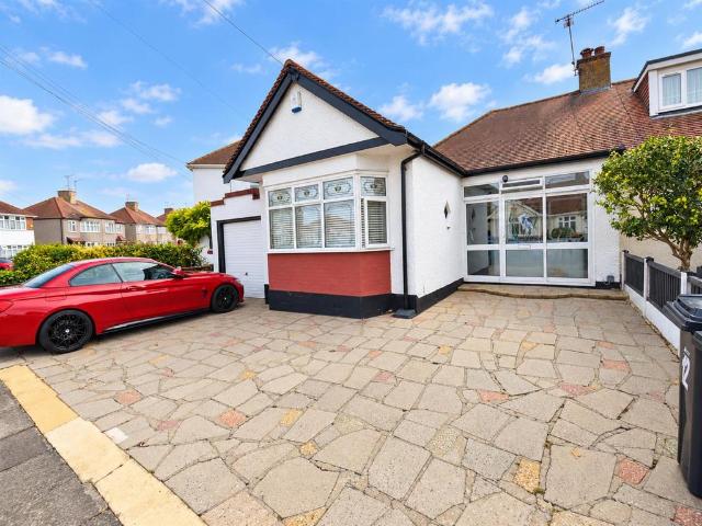 Bungalow for sale in Southchurch, Southend-on-Sea