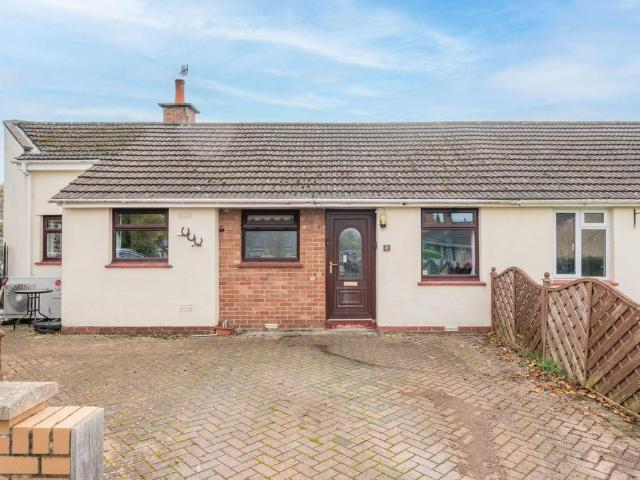Bungalow for sale in Cleeve, North Somerset