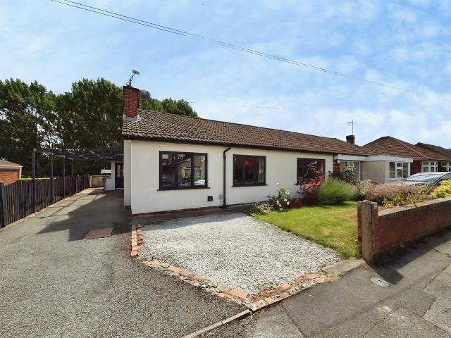 Bungalow for sale in Heanor and Loscoe CP, Kedleston