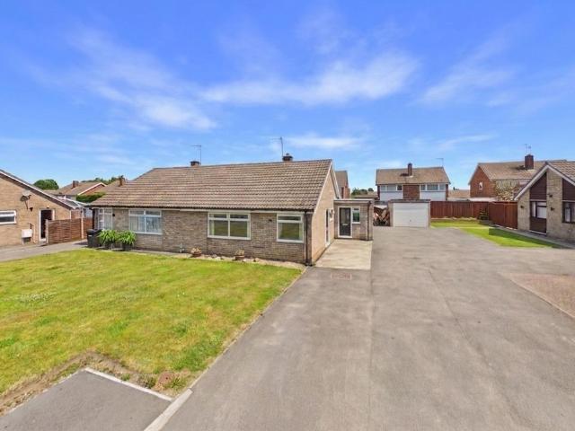 Bungalow for sale in Norton-on-derwent, North Yorkshire