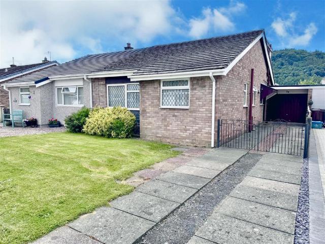 Bungalow for sale in Trofarth, Wales