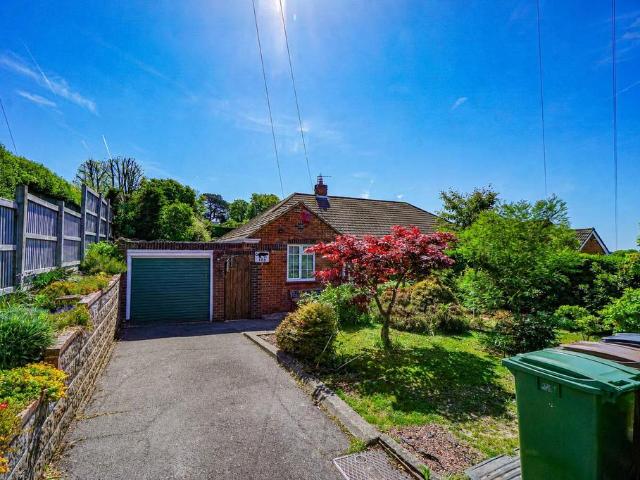 Bungalow for sale in Broomgrove, Guestling Green