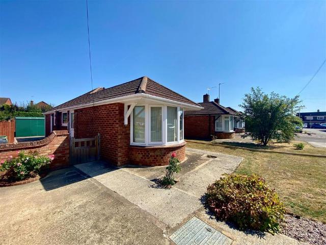Bungalow for sale in Wotton, Gloucester
