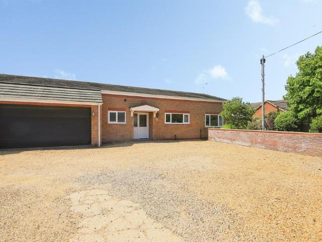 Bungalow for sale in Four Gotes, Cambridgeshire