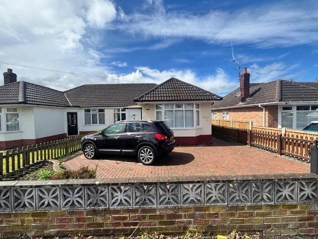 Bungalow for sale in Huntington, Cheshire