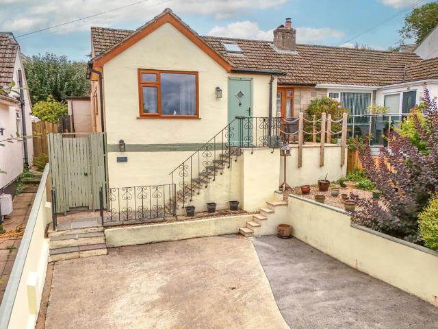 Bungalow for sale in Strode, Devon