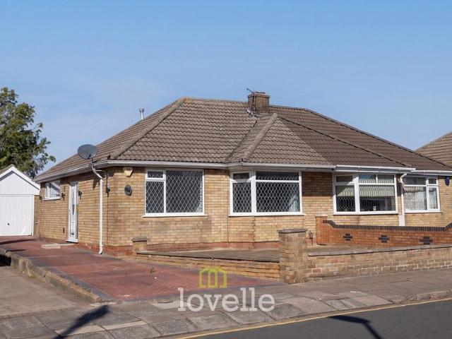 Bungalow for sale in Beacon Hill, Cleethorpes