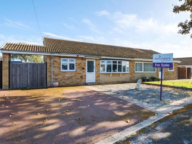 Bungalow for sale in East Beach, Chichester