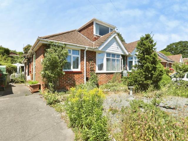 Bungalow for sale in Sholing Common, City Of Southampton