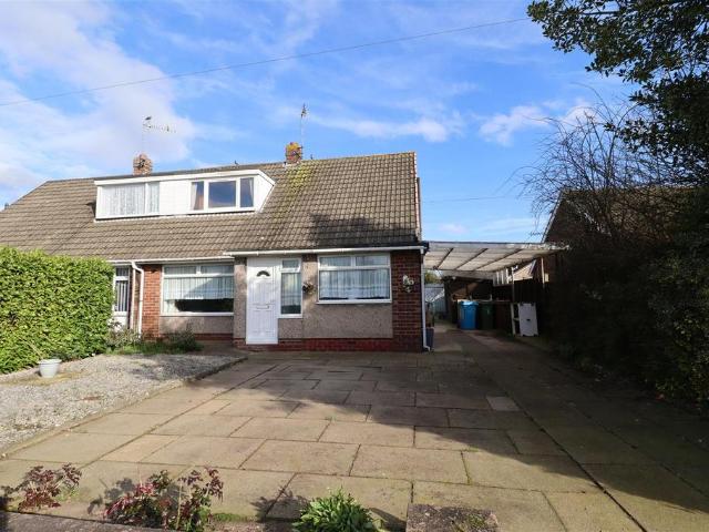 Bungalow for sale in Elloughton-cum-Brough, Brough