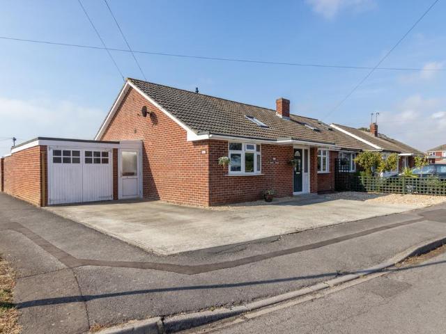 Bungalow for sale in Clapham, West Sussex