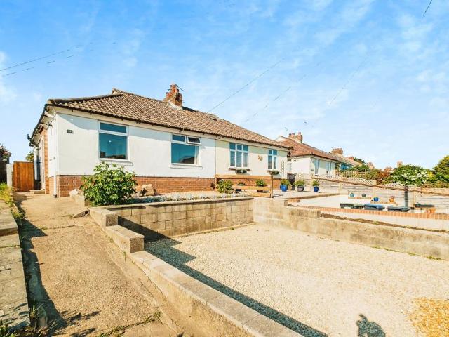 Bungalow for sale in Kingston Buci, Fishersgate