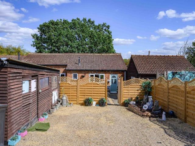 Bungalow for sale in Hatfield, Fretherne