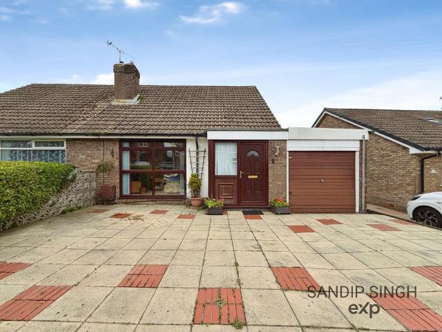 Bungalow for sale in Newton-with-Scales, Fylde