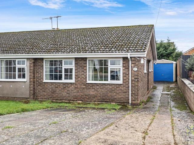 Bungalow for sale in Hampton, Crookhill